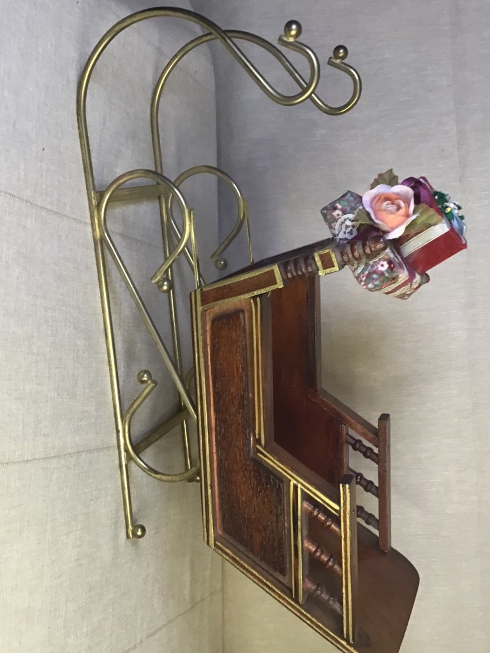 Vintage Wooden & Curved Brass BaseSanta Sleigh Christmas Table Centerpiece. 15”